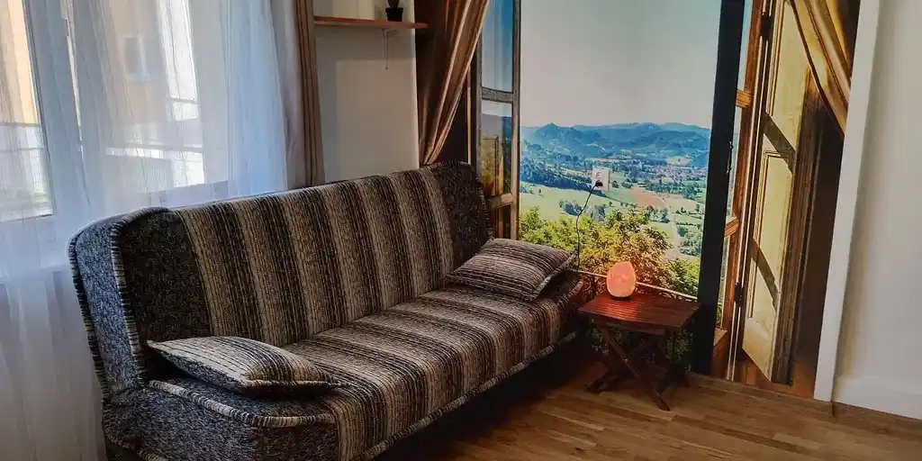 Wynajmę kawalerkę w centrum Kielc - zdjęcie 2
