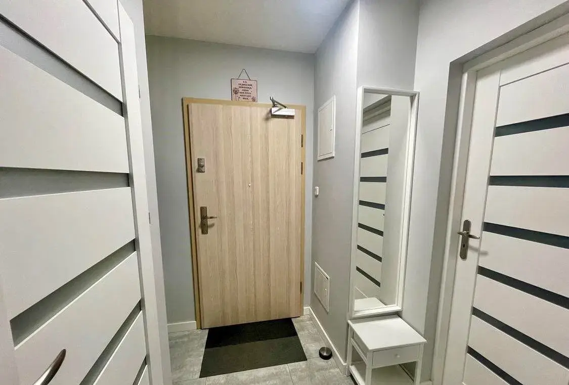 2 pokoje w Apartamentowcu w Centrum z wyposażeniem - zdjęcie 7