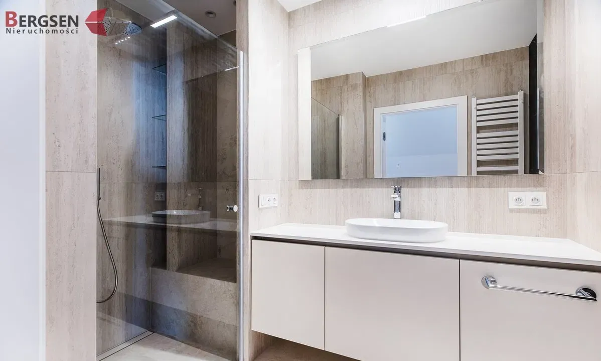 Słoneczny penthouse z 2 sypialniami w centrum! - zdjęcie 10