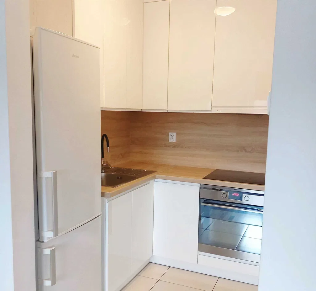 Kawalerka 28m² | gotowa do zamieszkania | parking | spokojna okolica - Ostrów Wielkopolski - zdjęcie 4