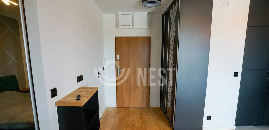 Nowoczesna kawalerka z balkonem i garażem - zdjęcie 5