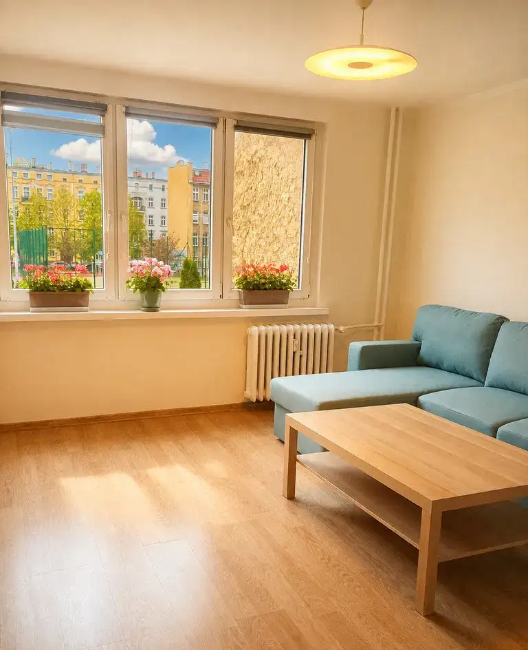 Komfortowe 3-pokojowe mieszkanie w Centrum - zdjęcie 2