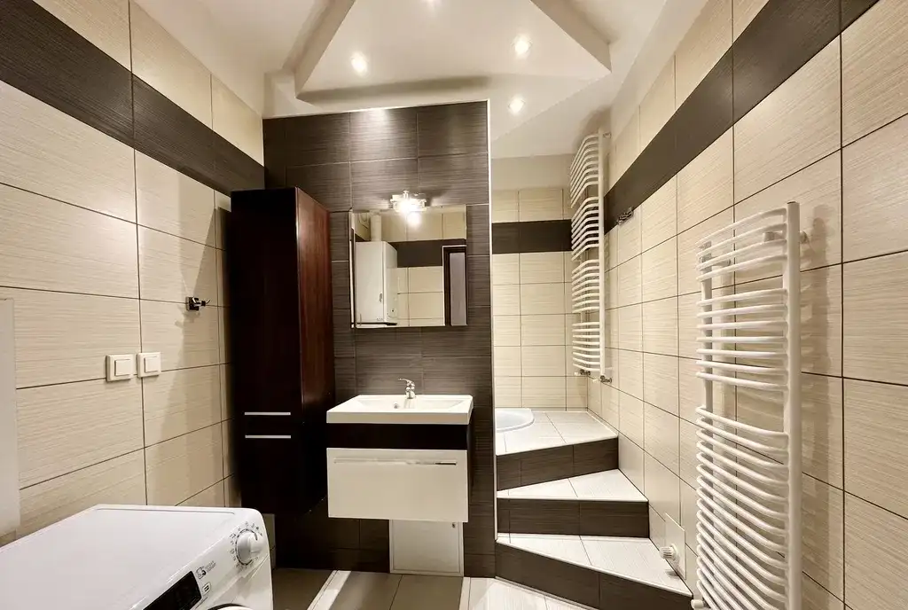 Sympatyczna! 3-pok! 80m2! Balkon + TARAS! Garaż! - zdjęcie 8