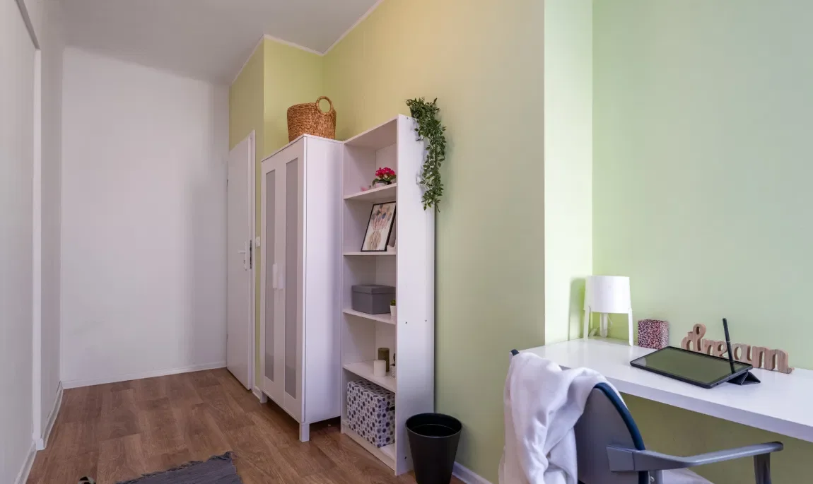 Przestronny pokój , Politechnika, p. nr 4,Niepodległości 91