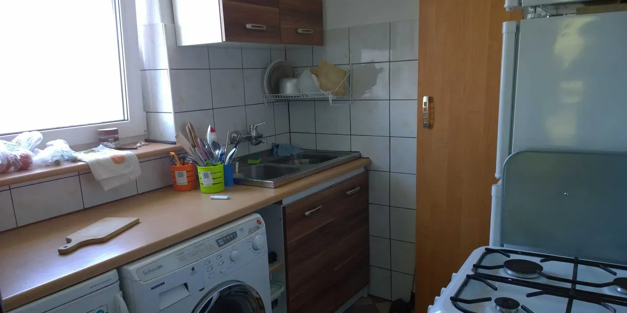 Pokój Centrum pl. Grunwaldzki wieżowiec wysokie piętro winda, łazienka i WC osobne - zdjęcie 4