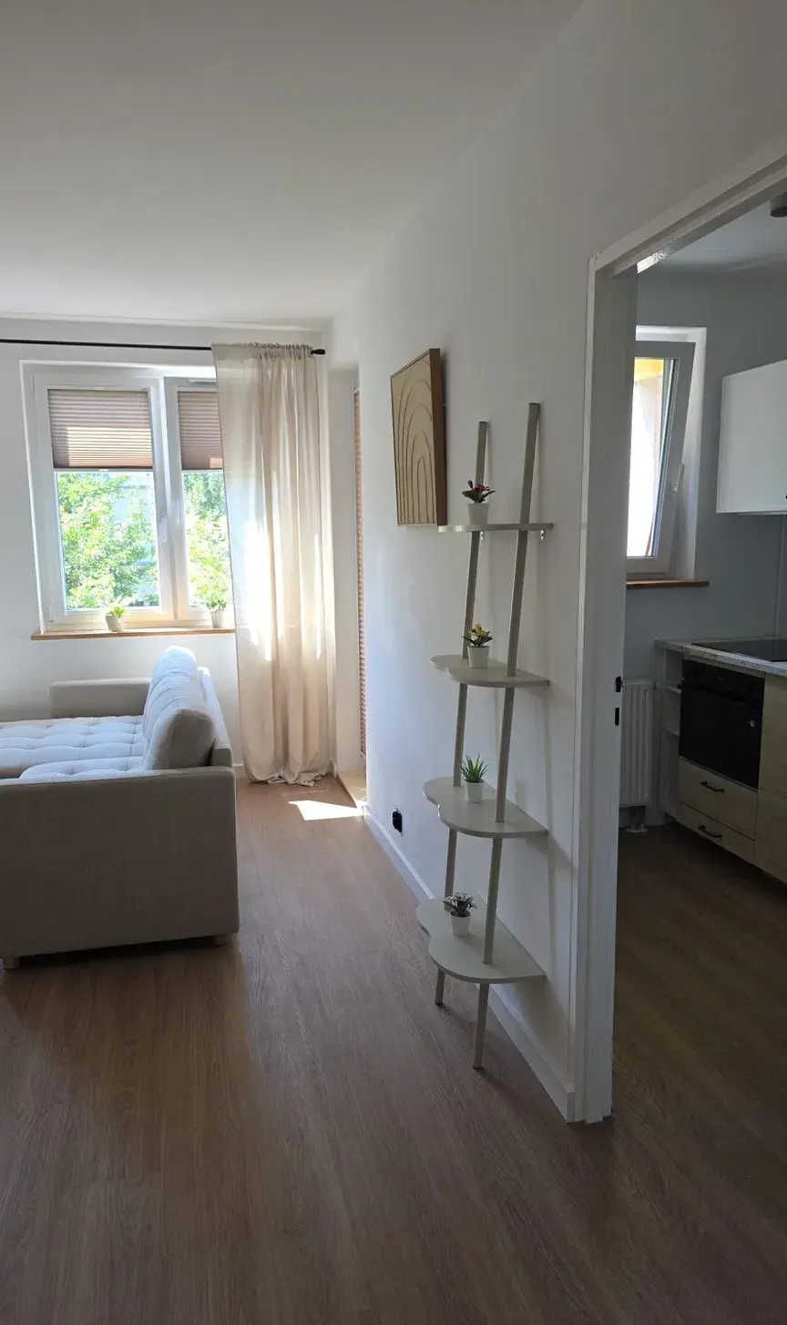 Kawalerka 34 m² | Pierwszy najem po remoncie | Parking | Komandorska - zdjęcie 8