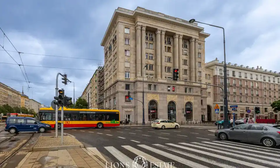 Stylowe mieszkanie przy Pięknej - zdjęcie 7