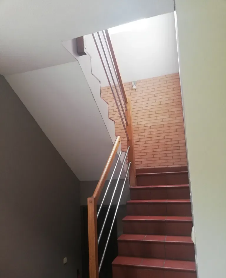 Dom na wynajem w Szczecinie-Dąbiu z garażem w podpiwniczeniu - zdjęcie 6