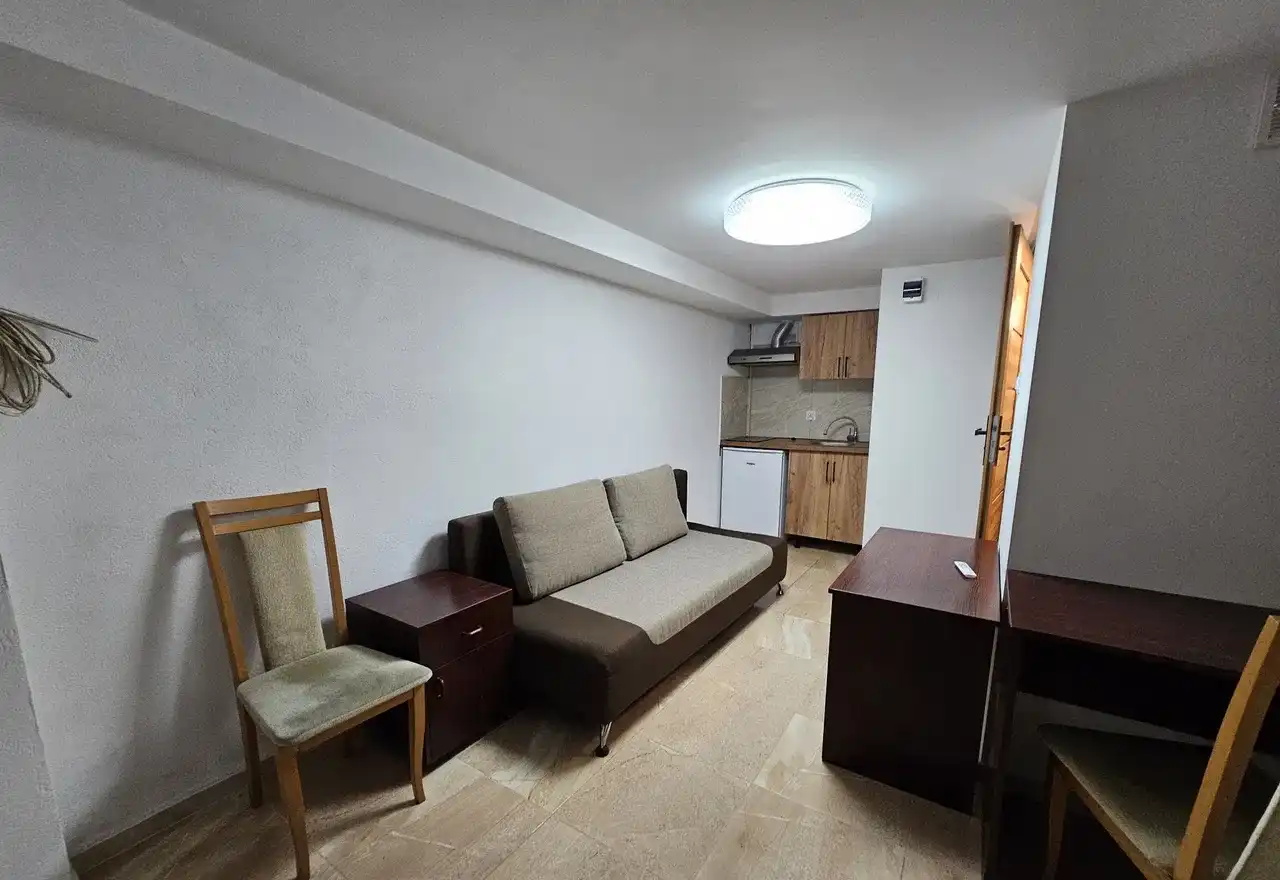 Kawalerka 20m2 1400+400+ prąd wolne od zaraz - zdjęcie 4