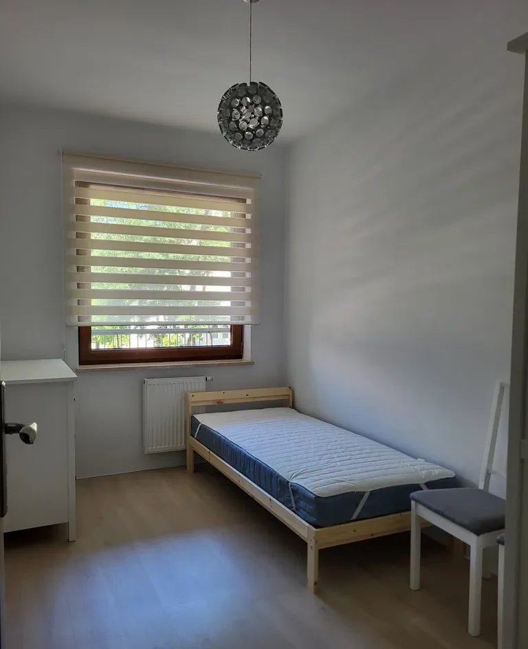 Do wynajęcia: 3-pokojowe mieszkanie, 54 m², centrum Kielc - zdjęcie 7