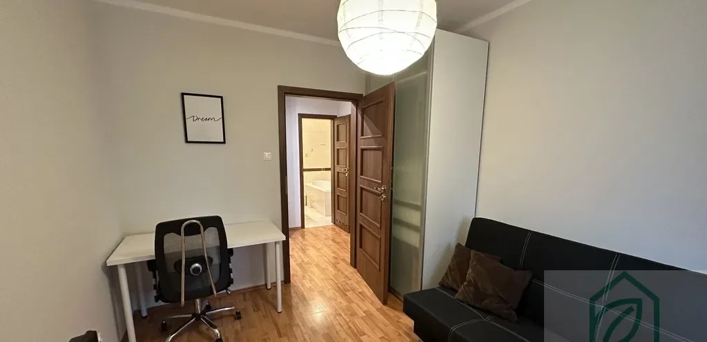 Polecam pokój  w 2 pokojowym mieszkaniu. - zdjęcie 6
