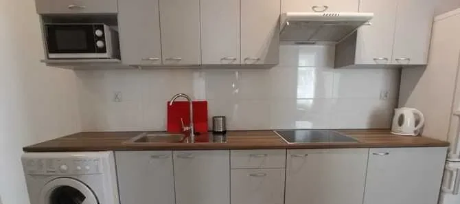 Legionów 40, Śródmieście, przytulny pokój, BRAK PROWIZJI - zdjęcie 6