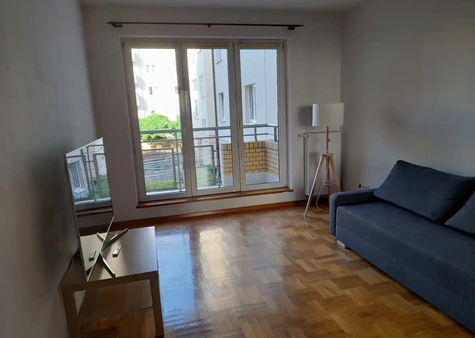 Ciche 2 pokojowe mieszkanie (55m2) na Kabatach