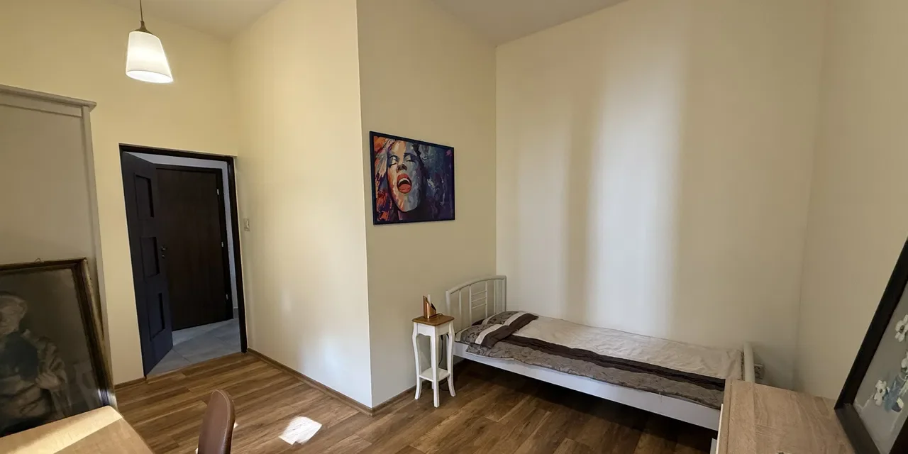 3-pokojowe ciche mieszkanie - zdjęcie 6