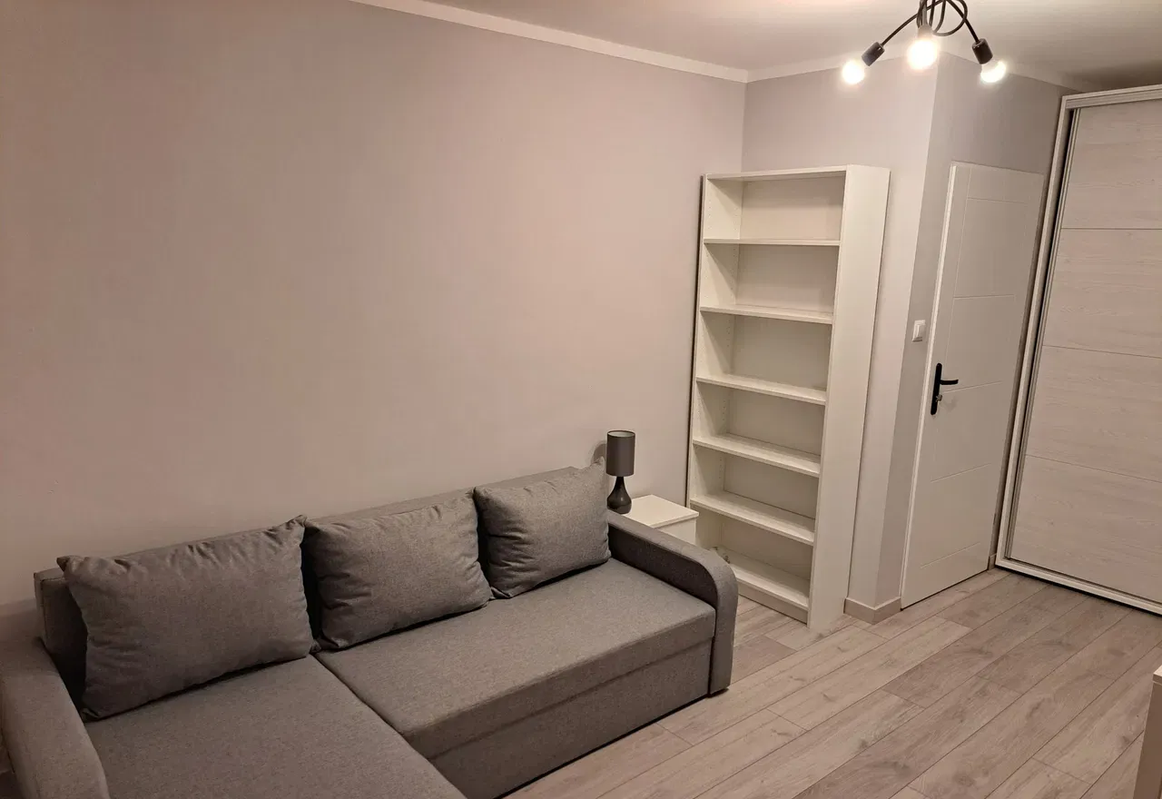 Duży 2 osobowy pokój blisko centrum (10 min od rynku) - zdjęcie 3