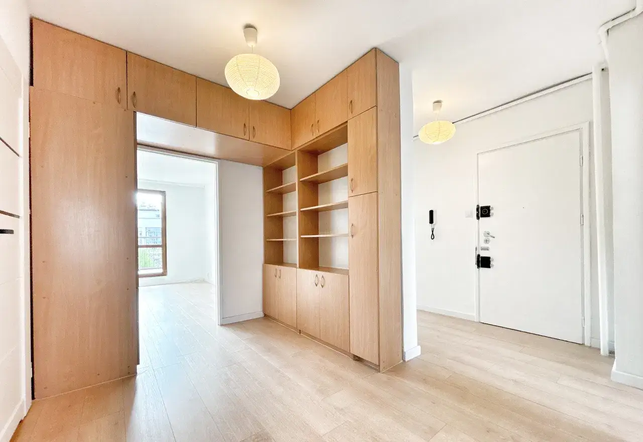 3 pokoje , oddzielna kuchnia , duży balkon - Krowodrza ul. Mazowiecka - zdjęcie 4