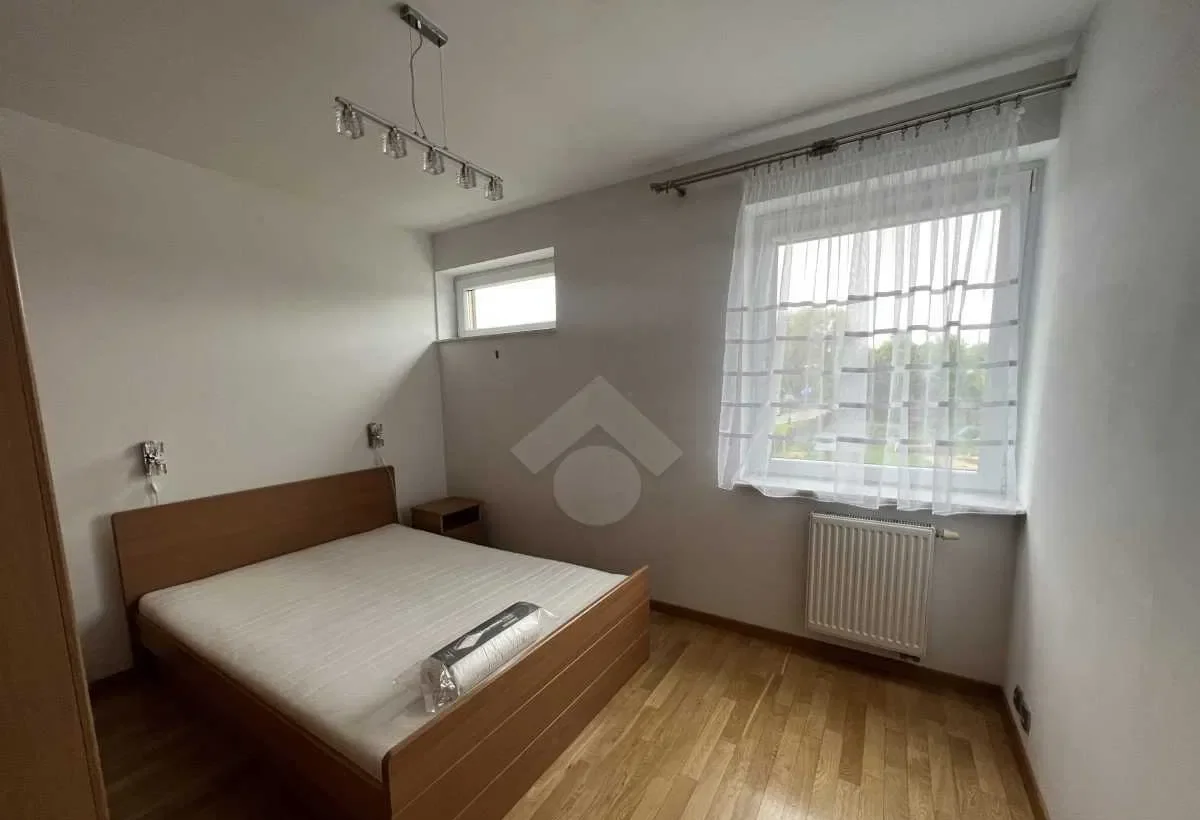 3 pokoje + balkon, garaż, komórka lokatorska, blisko ,,Chełmońskiego Pętla" - zdjęcie 4