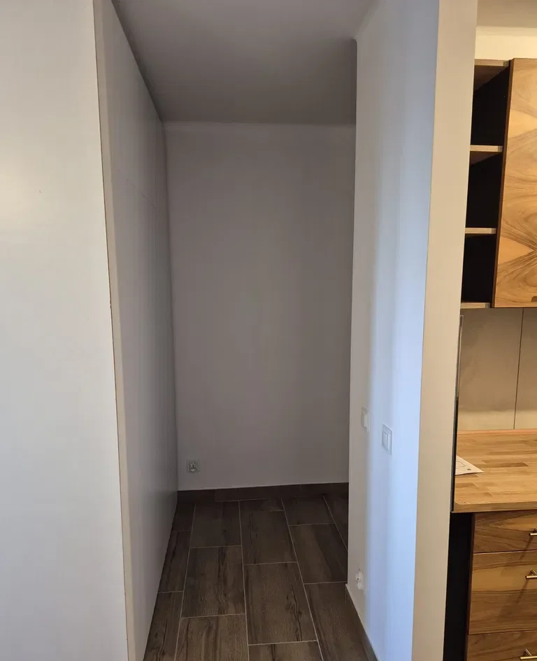 Kawalerka 30 m² – ul. Sandomierska 74 winda, parking, piwnica - zdjęcie 7