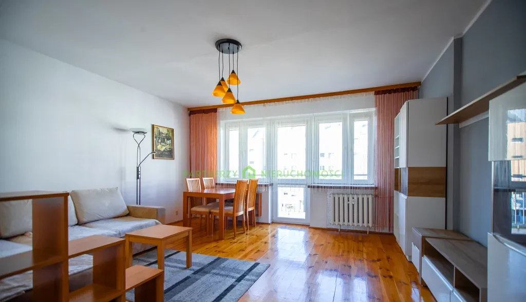 Mieszkanie 3 pokojowe na wynajem Kijewo - zdjęcie 2