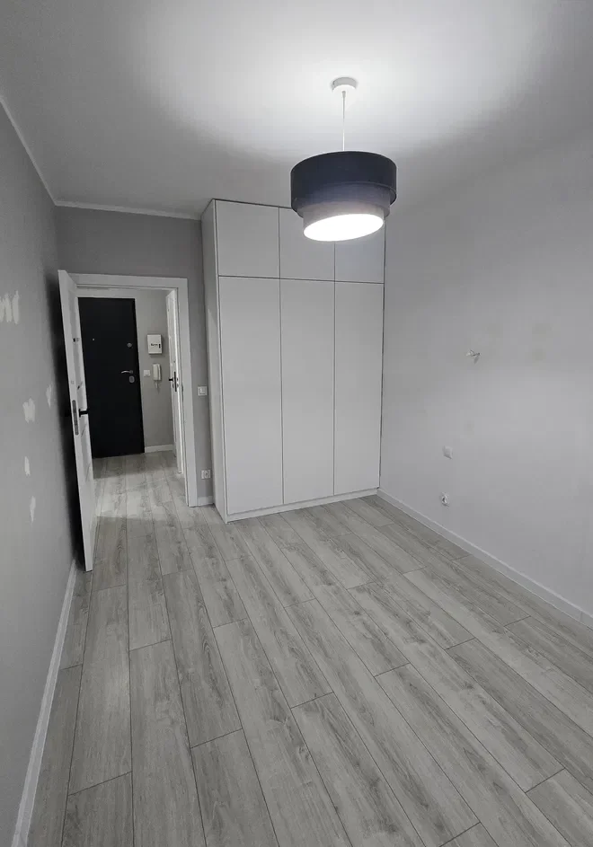 Dwupokojowe mieszkanie w apartamentowcu na Zachodzie - zdjęcie 6