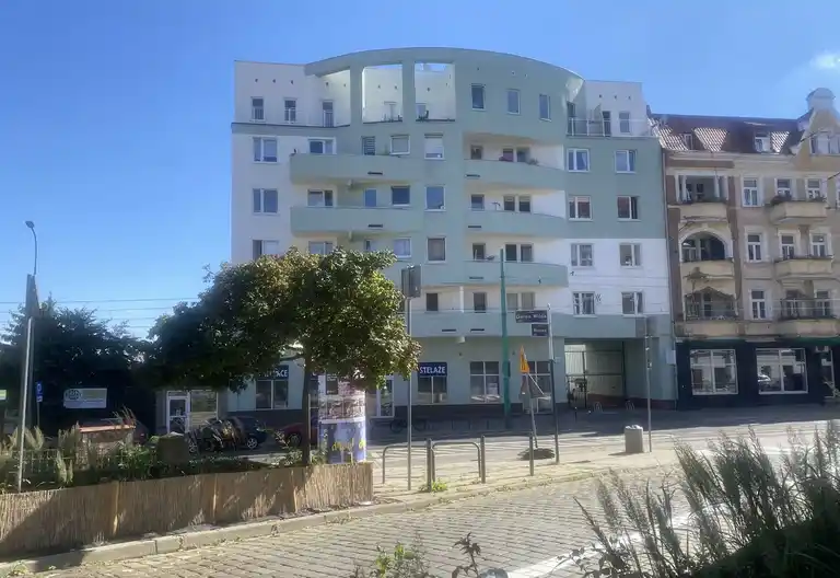 Dwupokojowa kawalerka blisko centrum - zdjęcie 10