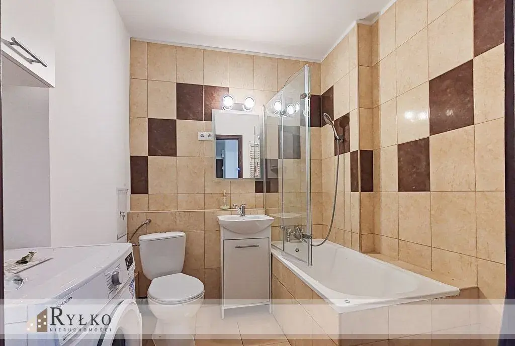 2 pokoje, 1 piętro, balkon - zdjęcie 6