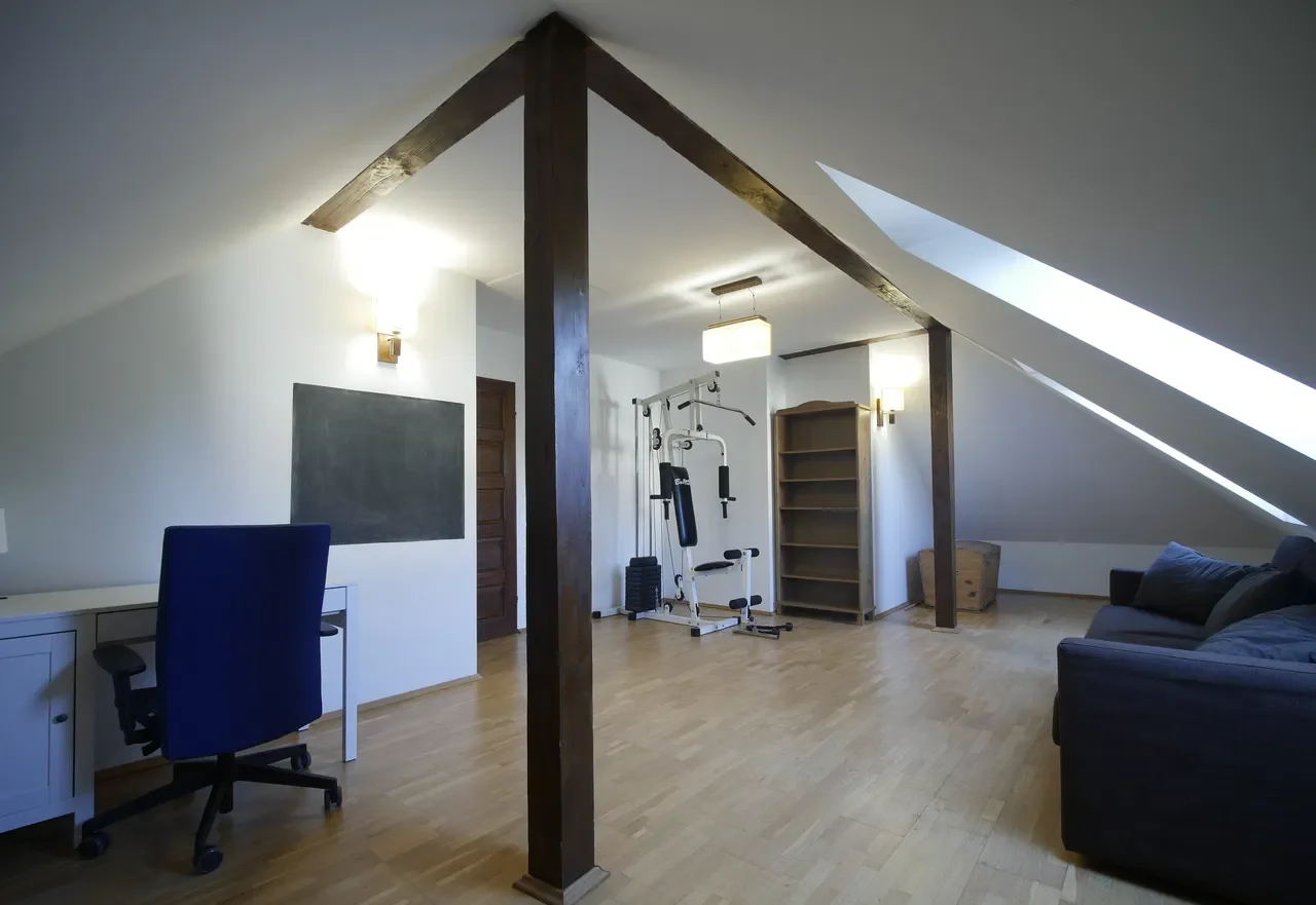 Apartament dwupoziomowy 108m2 w zielonej okolicy niedaleko ISK Kraków - zdjęcie 4