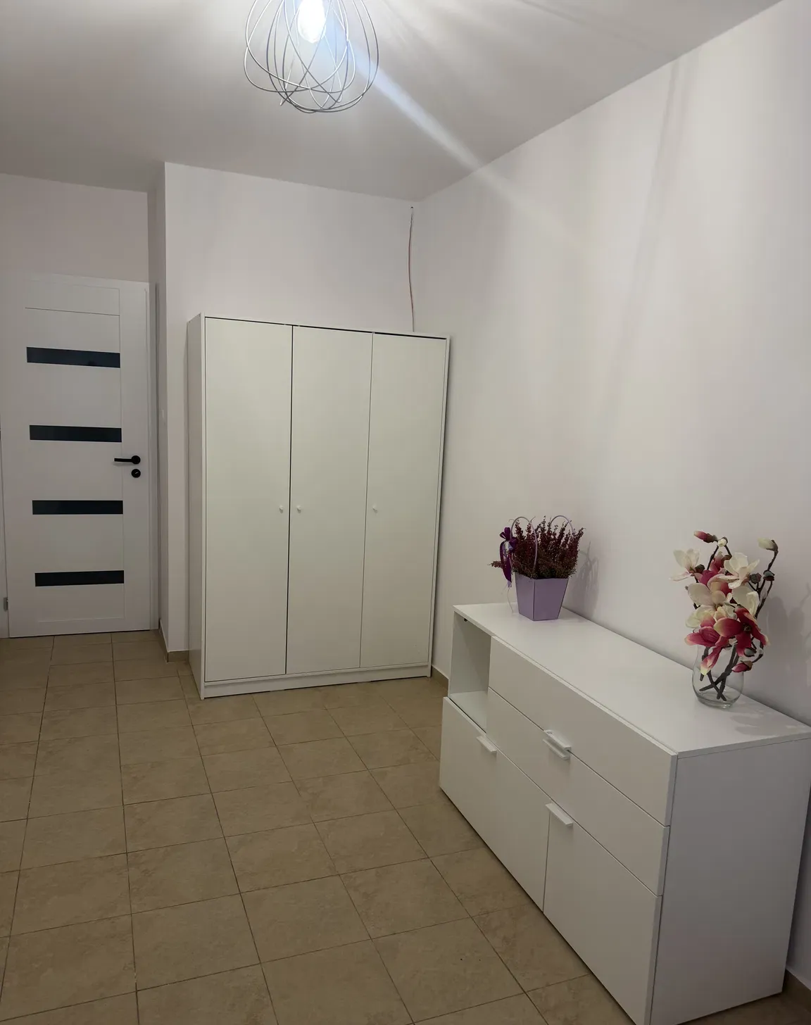 Mieszkanie na wynajem 3 pokoje, świeżo po remoncie - zdjęcie 9