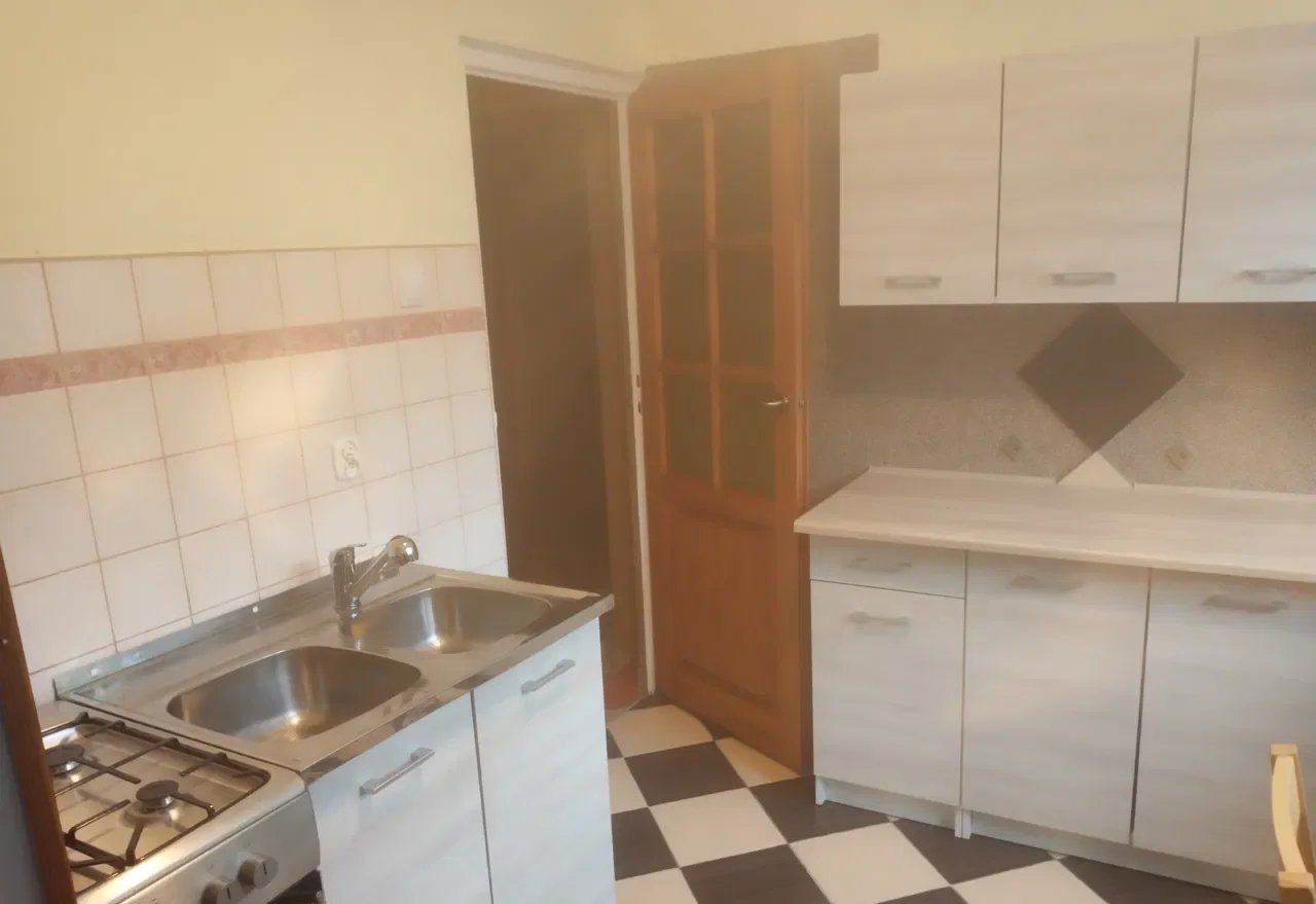 2 pokoje, I piętro na Dąbrowie. W realu ładniejsze niż na zdjęciach:) - zdjęcie 4