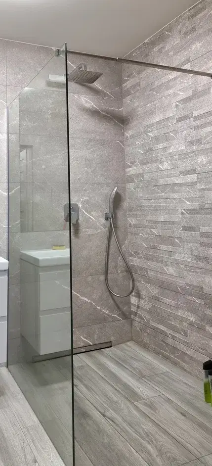Pokój z balkonem w apartamentowcu przy Metrze Kopcińskiego - zdjęcie 6