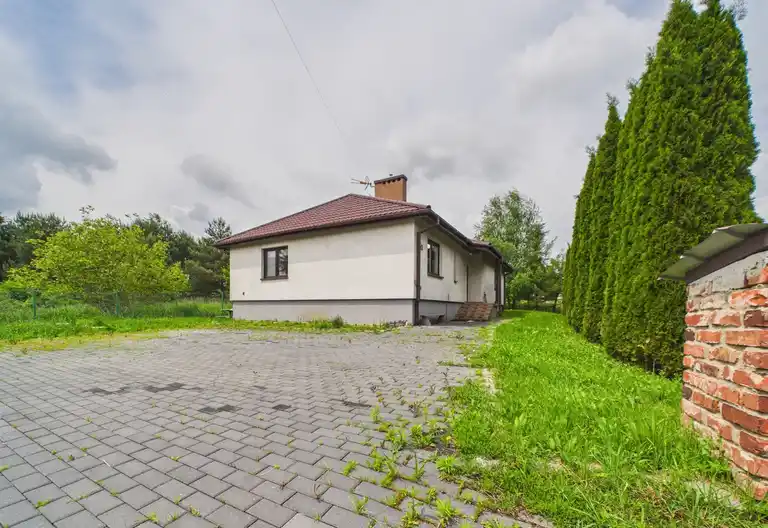 Dom na wynajem 4 pokoje, 2 łazienki - Strzyżowice ul. Szosowa