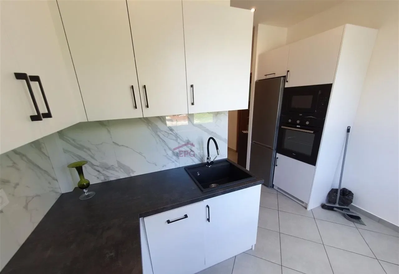 Mieszkanie 3-pokojowe z balkonem i garażem - Dzielnica Parkowa - zdjęcie 5