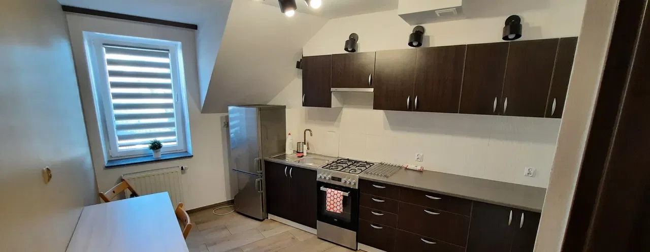 Wynajmę pokój 12 m2 z balkonem - zdjęcie 4