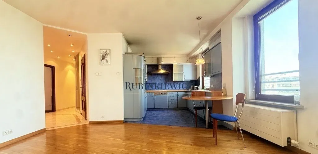 Aleja Jana Pawła 61 - Apartament - Garaż//Komórka - zdjęcie 8