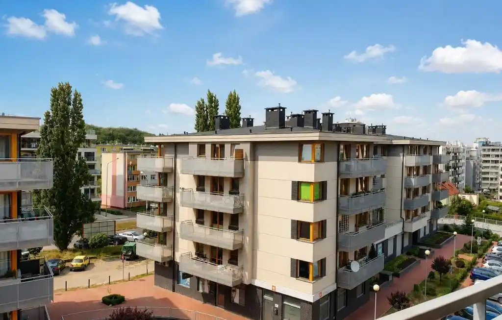 Mieszkanie 2-pokojowe z oddzielną kuchnią i balkonem w Szczecinie - zdjęcie 8