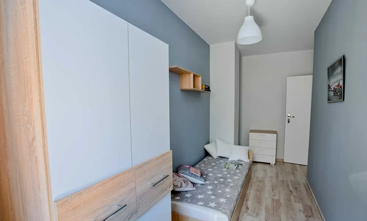 Pokój 10 m² | Grodkowska 6, Bemowo | metro Ulrychów 650 m | BEZ PROWIZJI | od 30.06 | 412