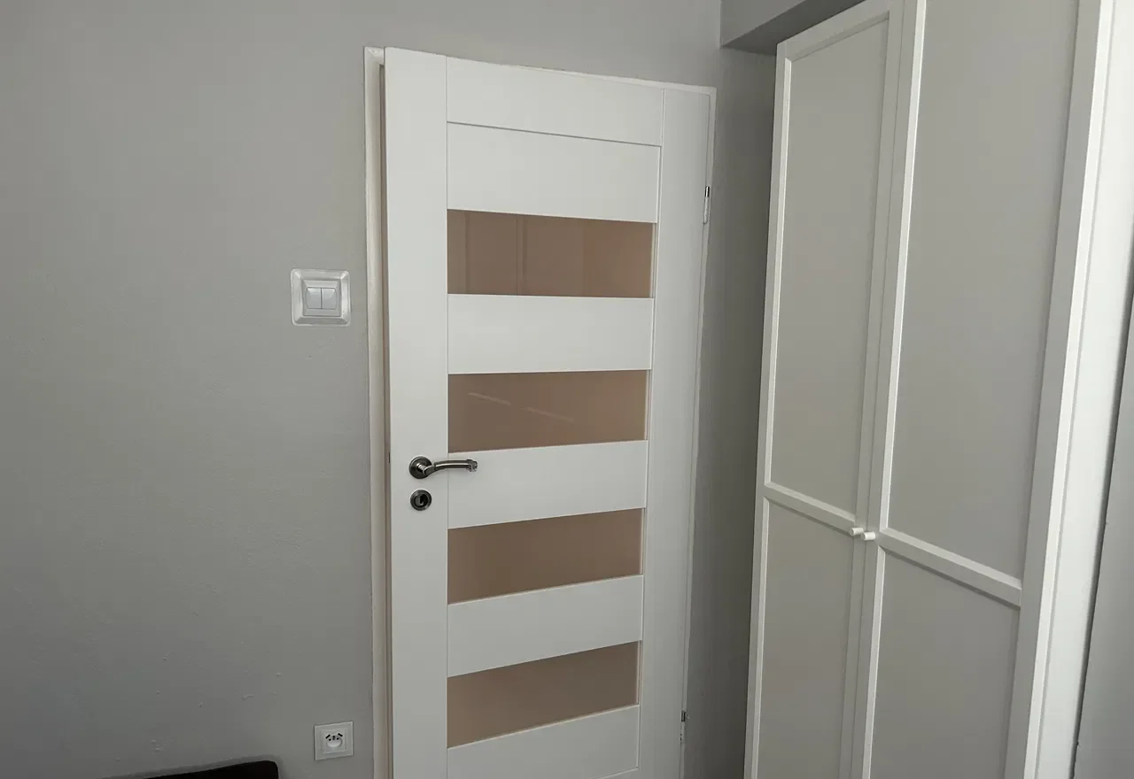 Wynajmę 3 pokojowe mieszkanie 48 m2 we Wrocławiu na Placu Grunwaldzkim - zdjęcie 8