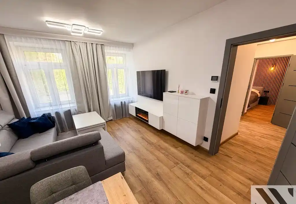 Klimatyczne 2-pokojowe mieszkanie 45m2 - Łódź Bałuty, ul. Spacerowa - zdjęcie 8