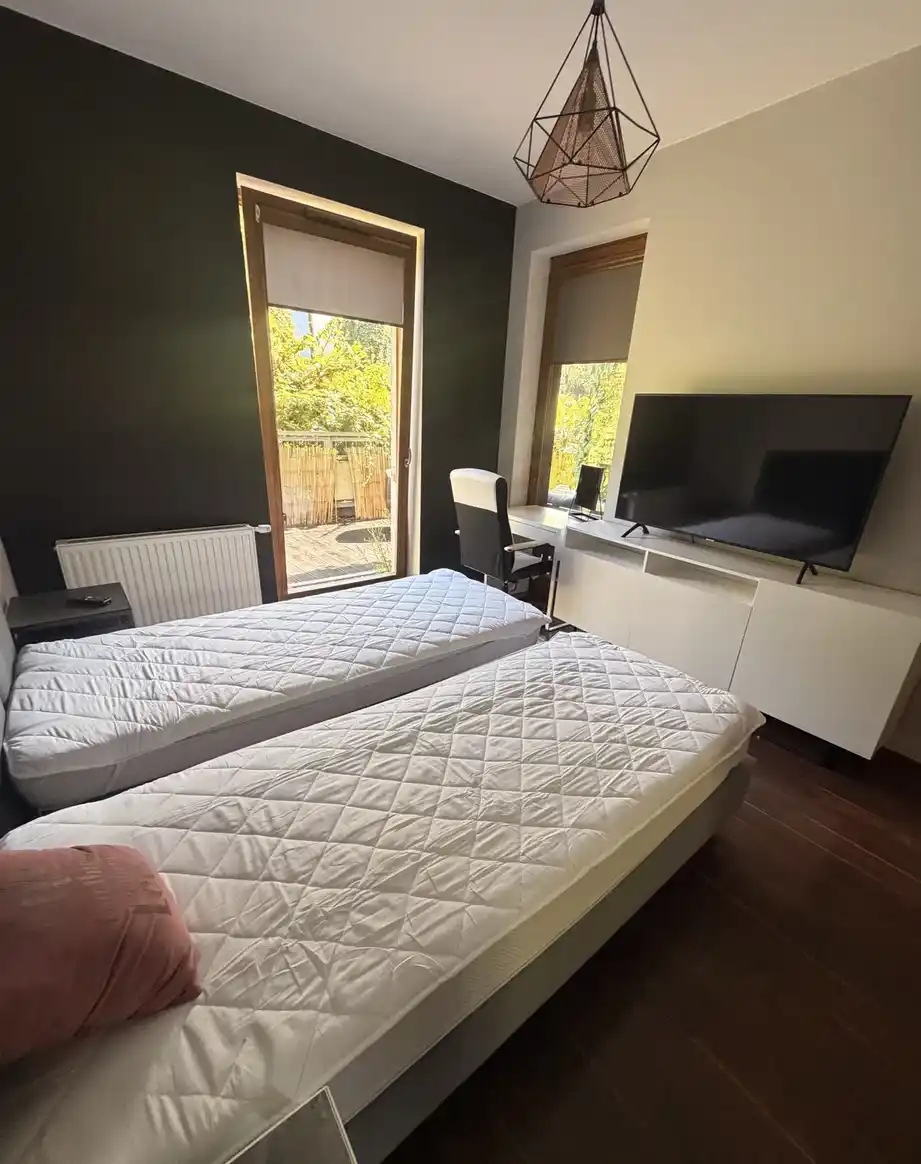 PREMIUM | 3 POKOJE | NADMORSKI DWÓR | OGRÓD | GARAŻ | 10 MIN DO PLAŻY - zdjęcie 10