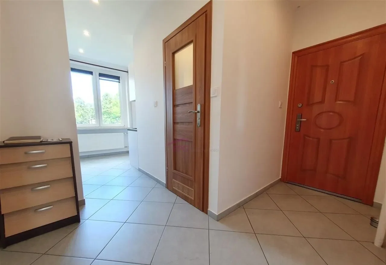 Mieszkanie 3-pokojowe z balkonem i garażem - Dzielnica Parkowa - zdjęcie 7