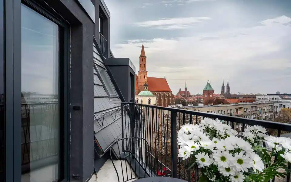 Przytulny apartament w centrum. Sloneczny taras. - zdjęcie 2
