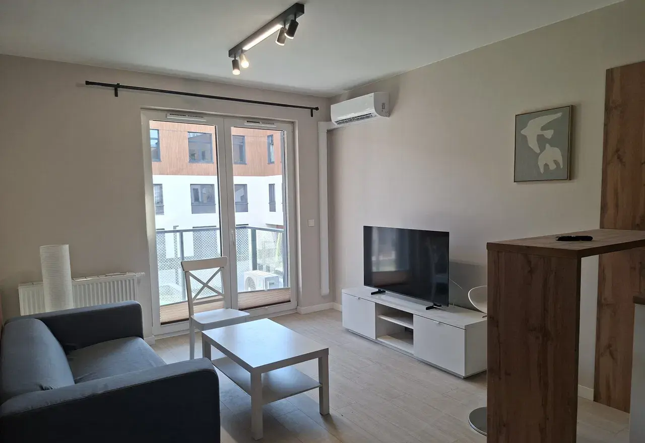 Mieszkanie Wrocław ul. Orawska, 2 pokoje, 37.5 m2, 2800 zł
