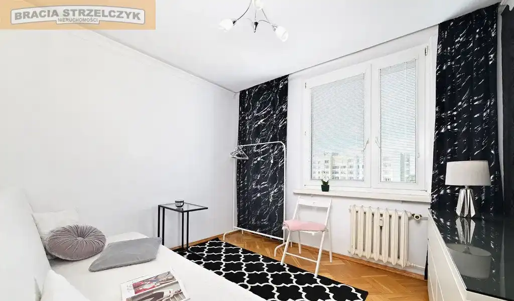 2-pokojowe mieszkanie z loggią na warszawskiej Pradze Południe - zdjęcie 3