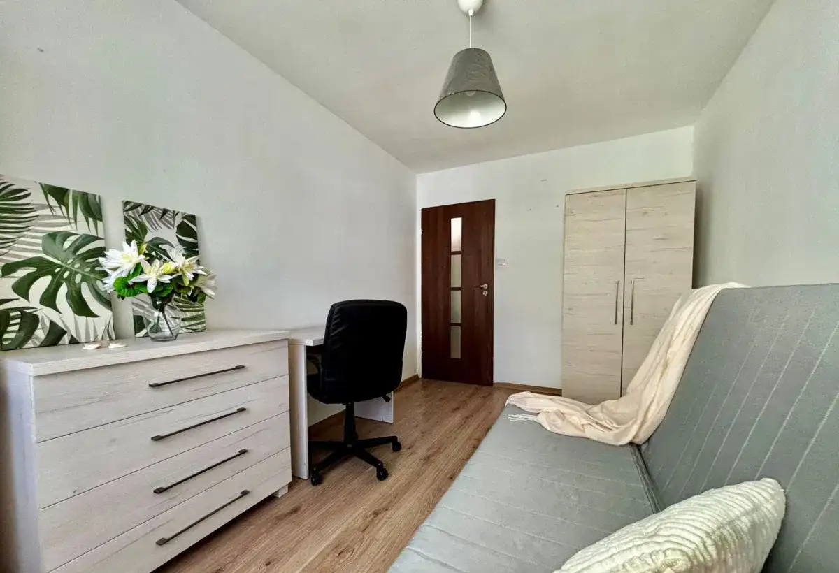 Mieszkanie na wynajem 3 pok. 59m2 ul.Rzemieślnicza - zdjęcie 3