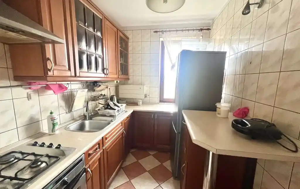 Do wynajęcia pokoje zamykane na klucz. Adres to ul. Conrada 18 (Bielany). - zdjęcie 2