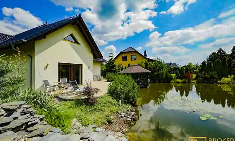 Dom Opole Czarnowąsy