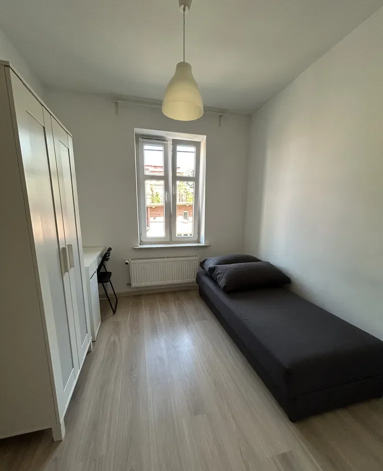 1-osobowy pokój w centrum Katowic - ul. Francuska - zdjęcie 2