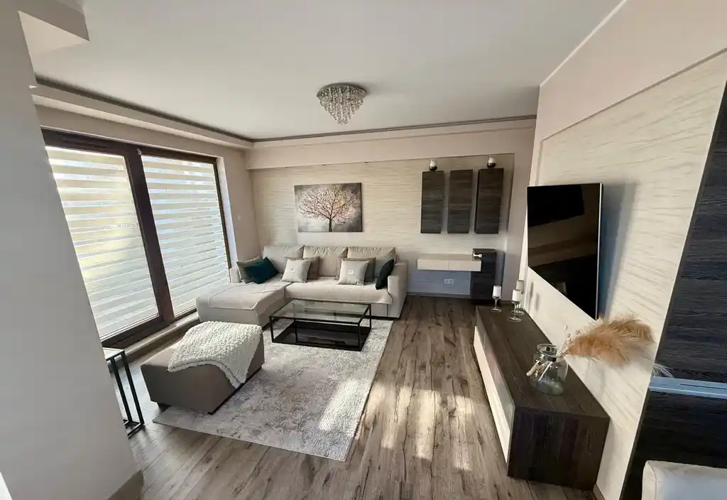 Przestronne 2-pokojowe mieszkanie na prestiżowym osiedlu, centrum - zdjęcie 8