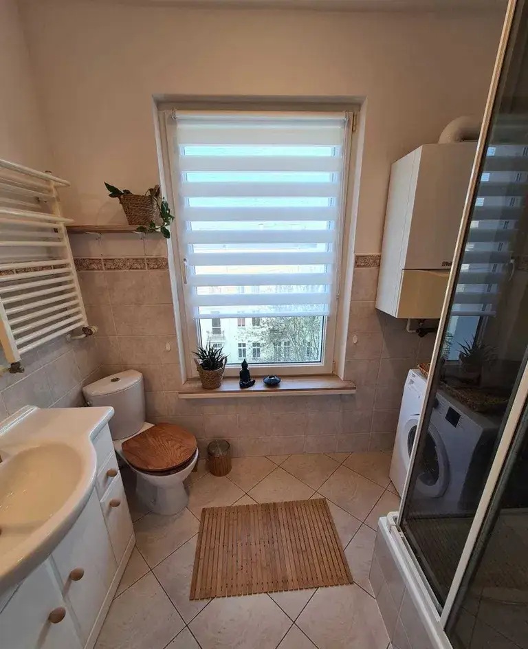 Wynajmę kawalerkę w centrum | Studio apartment for rent in the center - zdjęcie 5