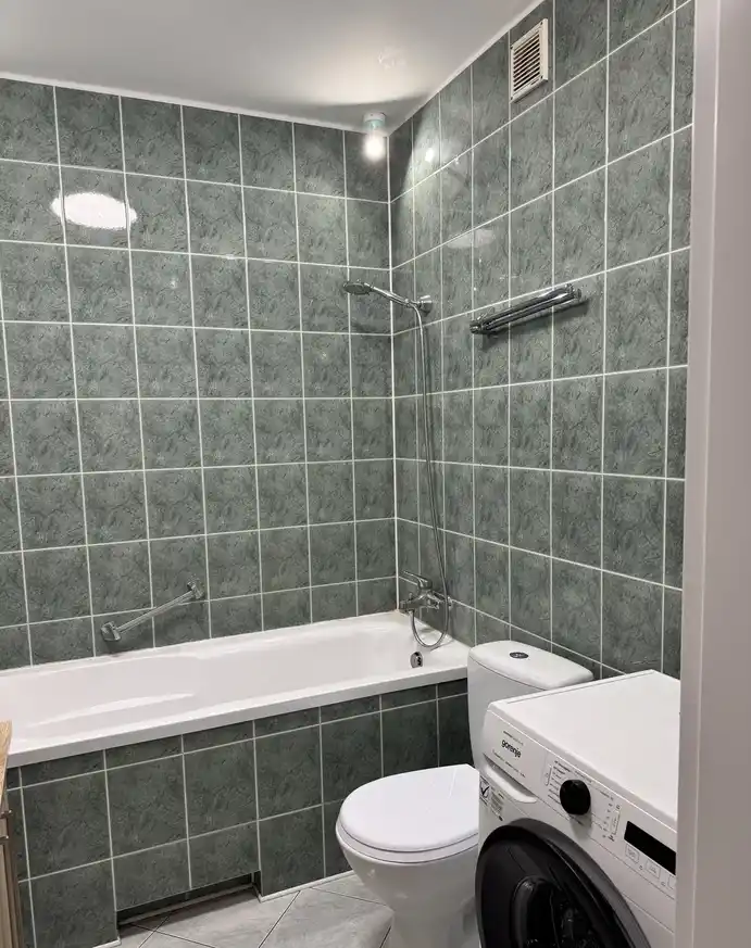 Niezależny pokój z własnym kluczem w cichym wyremontowanym mieszkaniu - zdjęcie 8